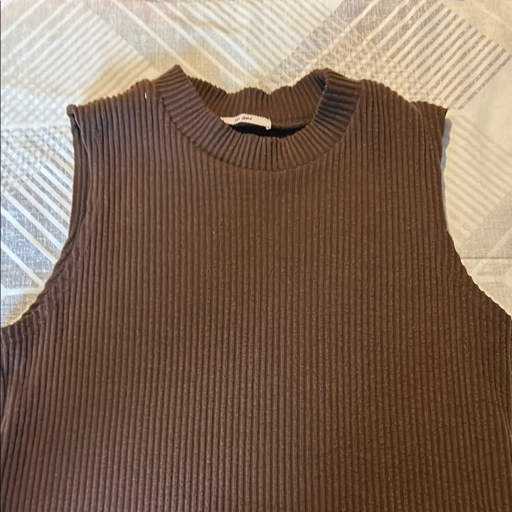 Brown Ribbed Sleeveless Top